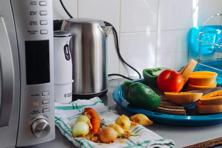 Best Appliances for Cool Cooking on Hot Summer Days